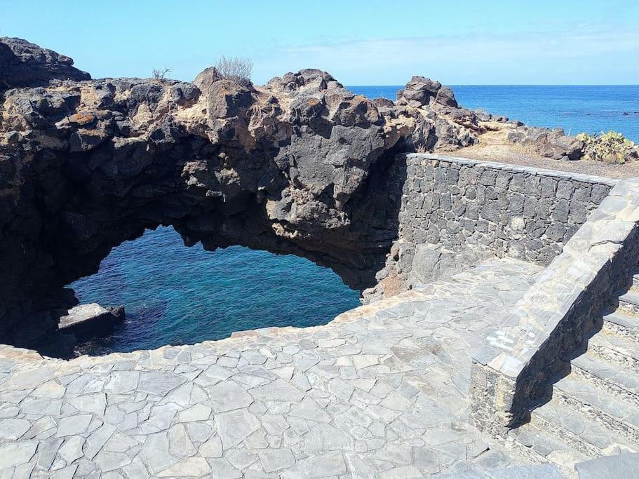 Buenas Olas Tenerife Costa del Silencio Exterior foto